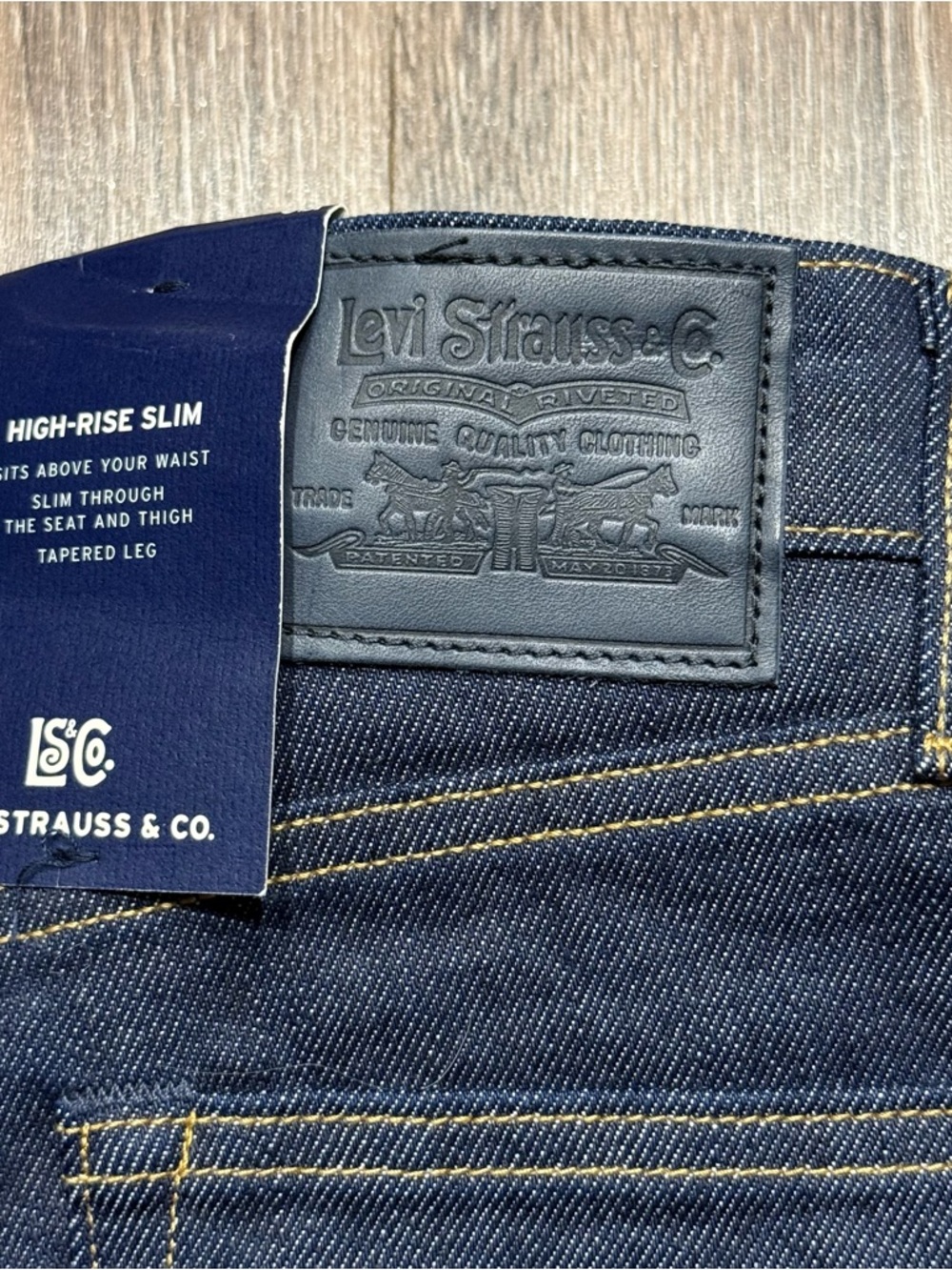 Levi's Japanese Selvedge Denim Women’s High Rise Slim Jeans Multi Size NWT $248 - Picture 2 of 9